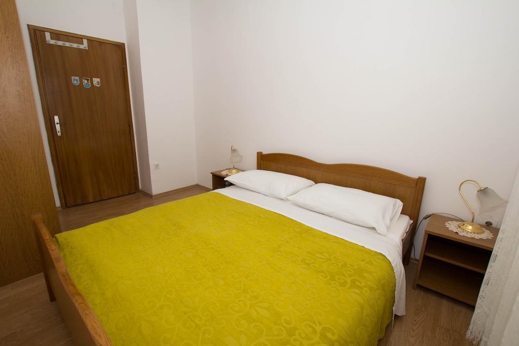 Apartments Marina Trogir Ruang foto