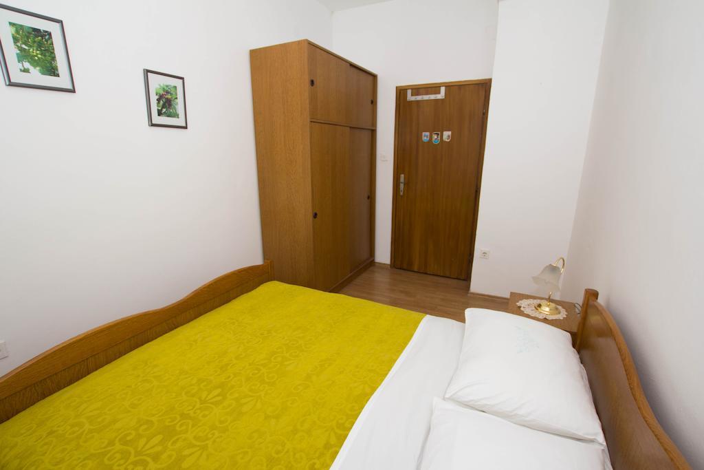 Apartments Marina Trogir Ruang foto
